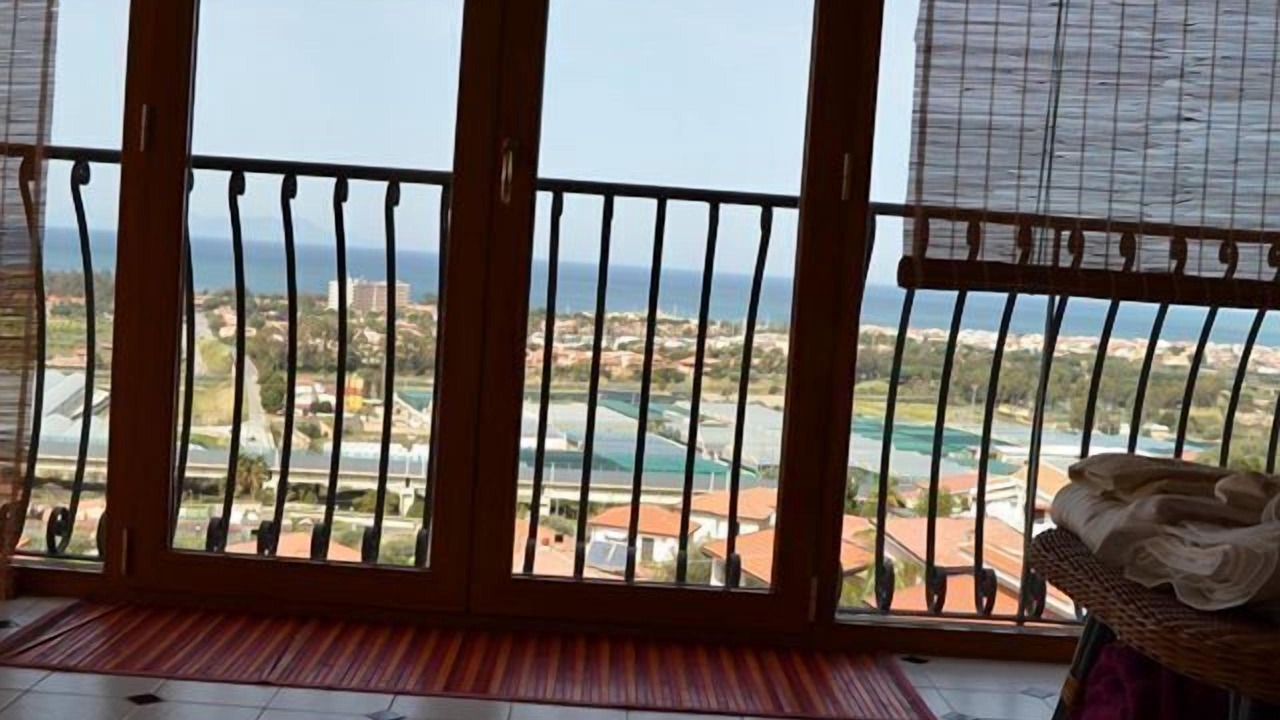 Photo of Patio Balcony in Furnari