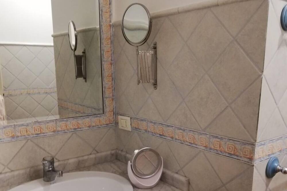 Photo of Bathroom in San Leone