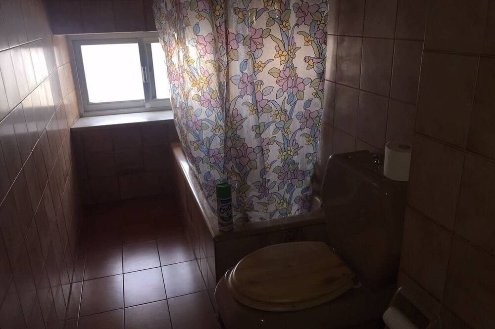 Photo of Bathroom in Archi