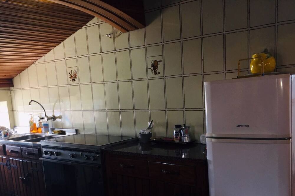 Photo of Kitchen in Archi