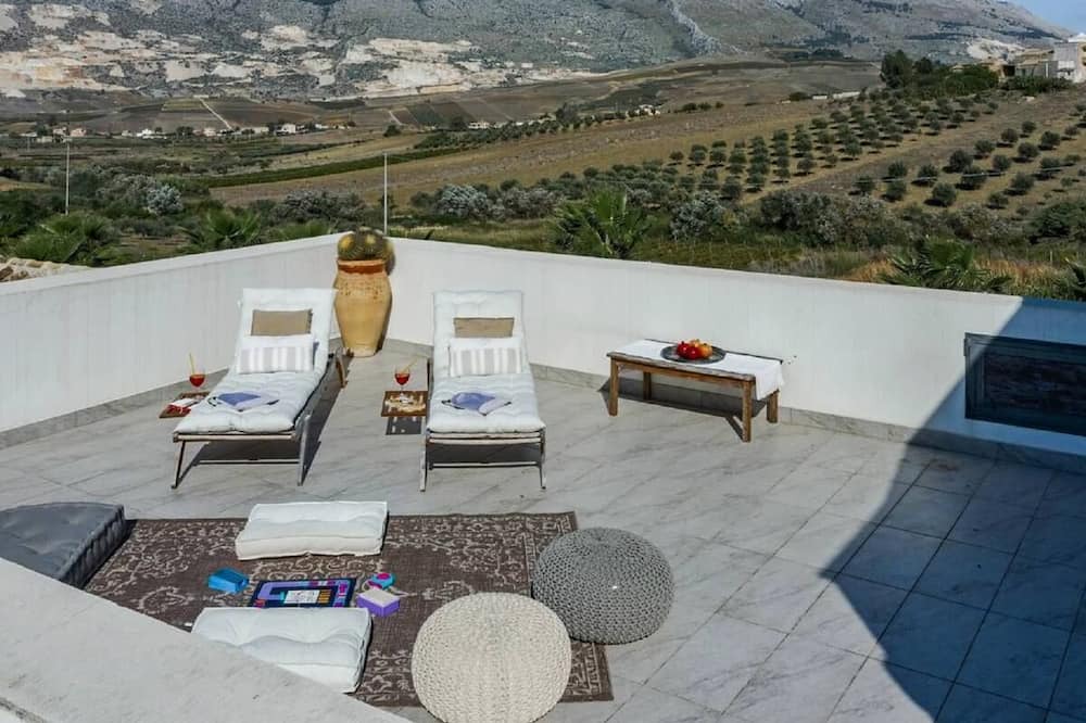 Photo of Patio Balcony in Buseto Palizzolo