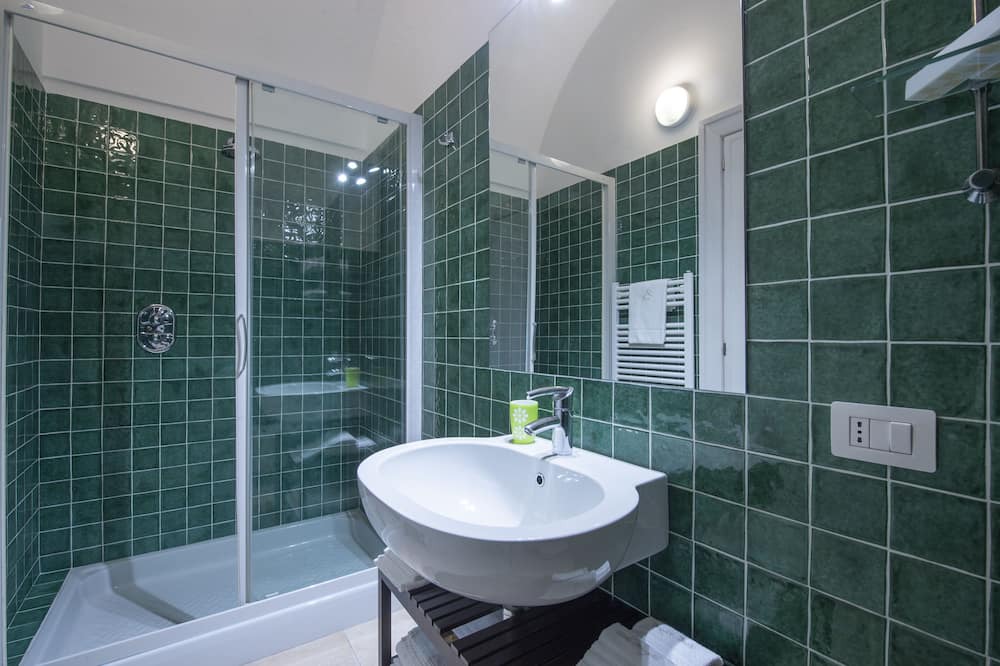 Photo of Bathroom in Pogerola