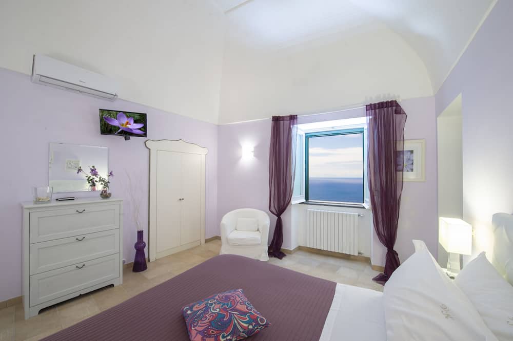 Photo of Bedroom in Pogerola