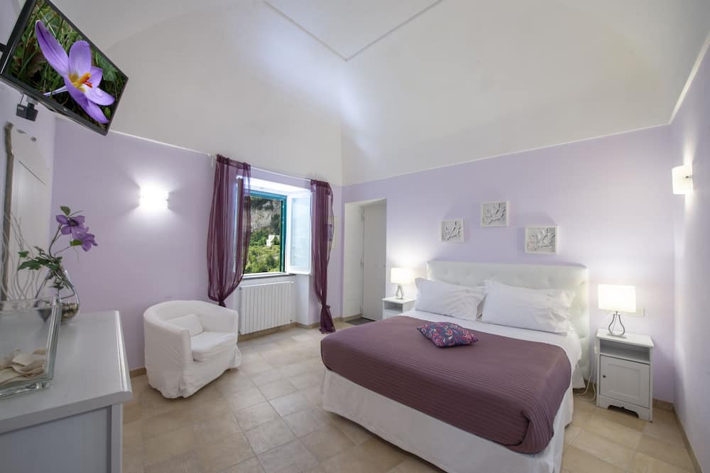 Photo of Bedroom in Pogerola