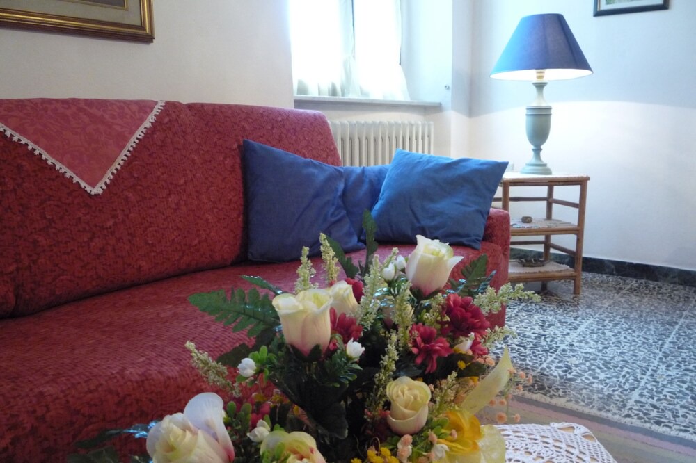 Photo of Livingroom in Chianni