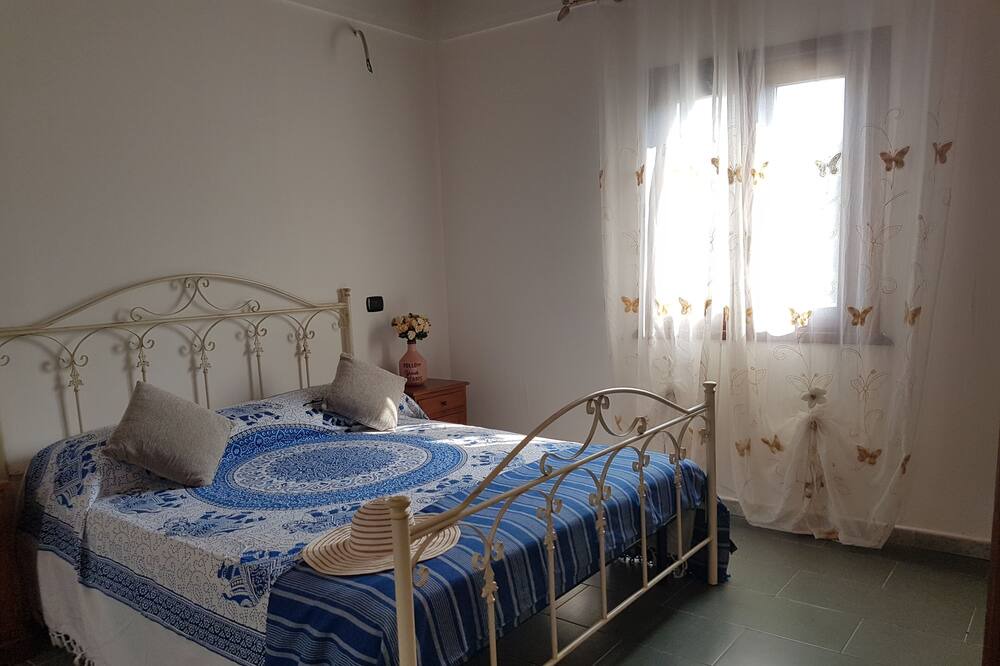 Photo of Bedroom in Santa Domenica
