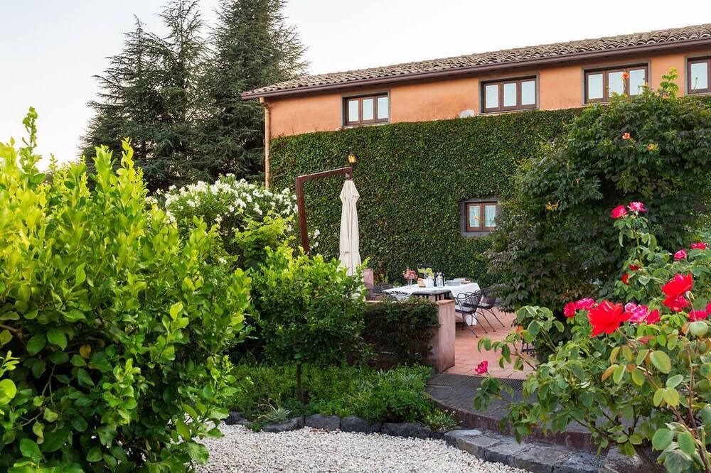Photo of Outdoor in Pedara