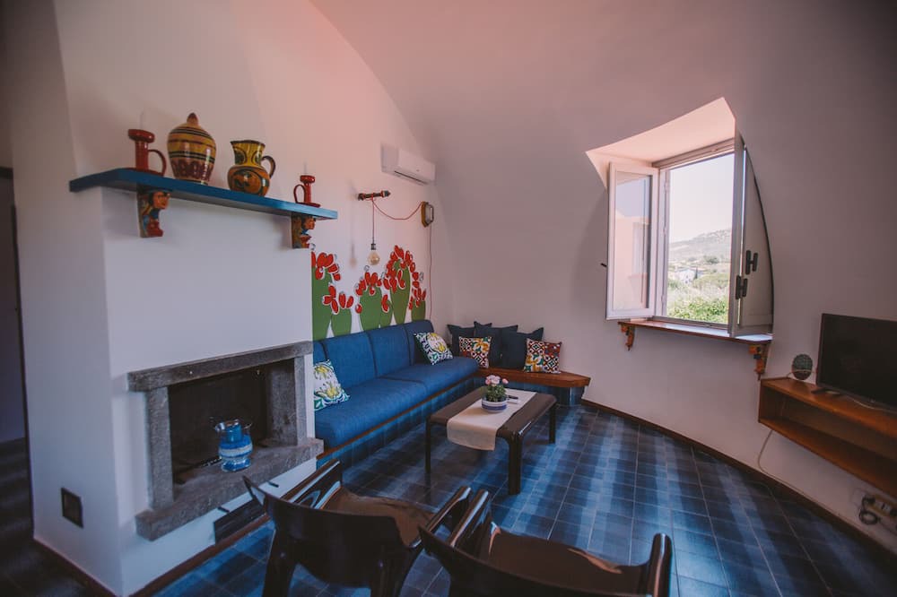 Photo of Livingroom in Santa Flavia