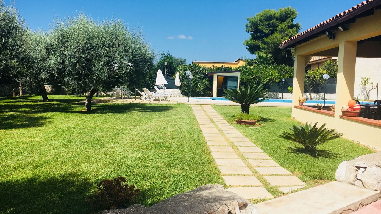 Photo of Outdoor in Floridia