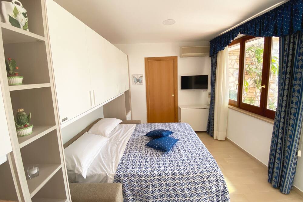 Photo of Bedroom in Anacapri