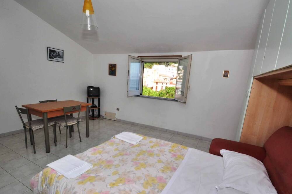 Photo of Bedroom in Cetara