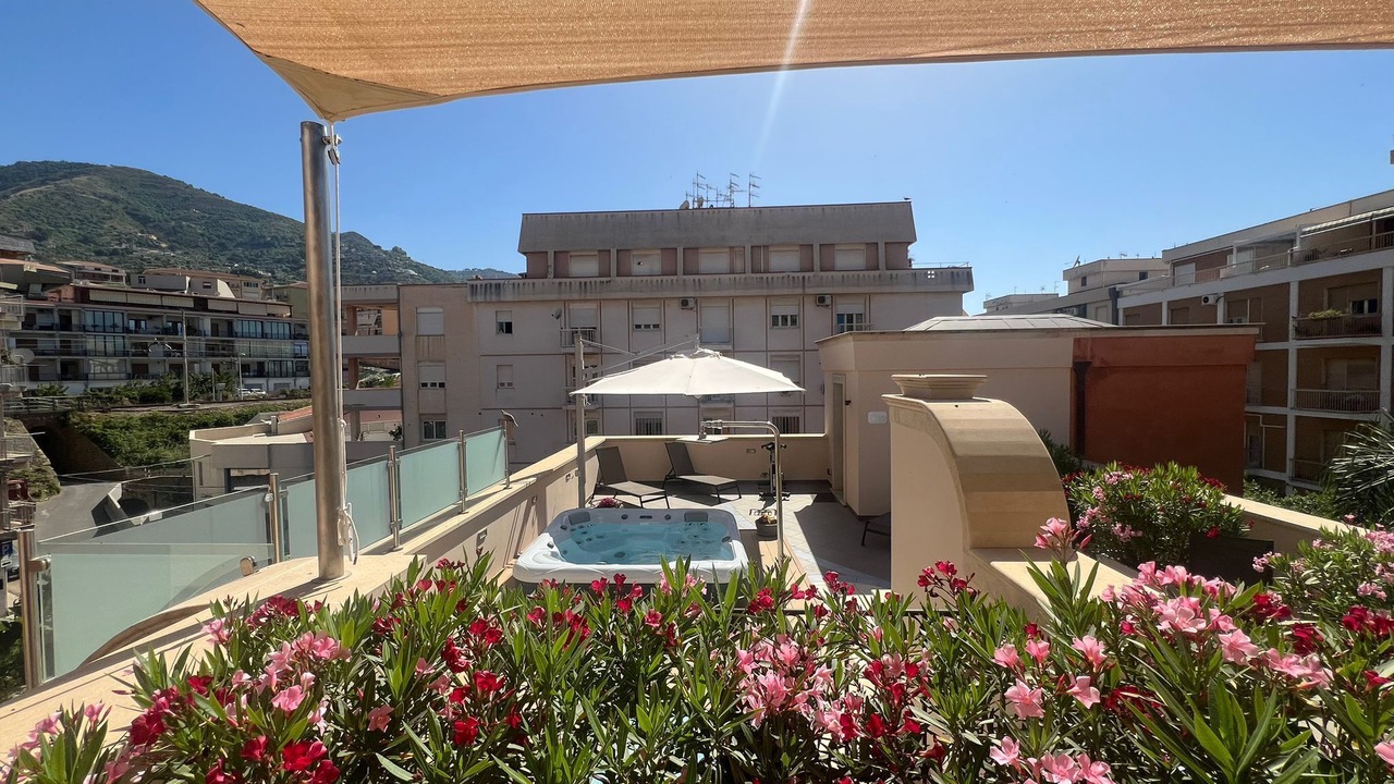 Photo of Outdoor in Cefalu