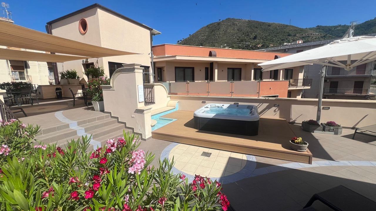 Photo of Outdoor in Cefalu