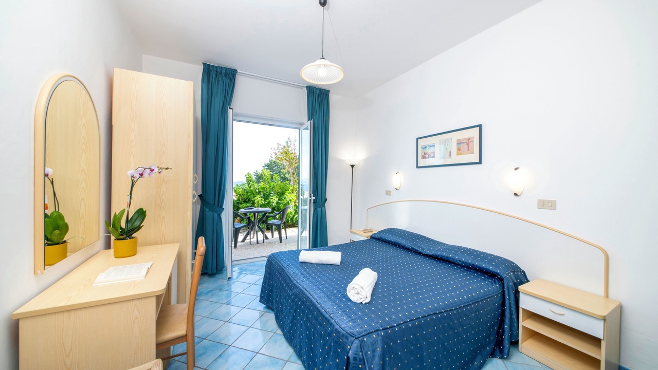 Photo of Bedroom in Ischia