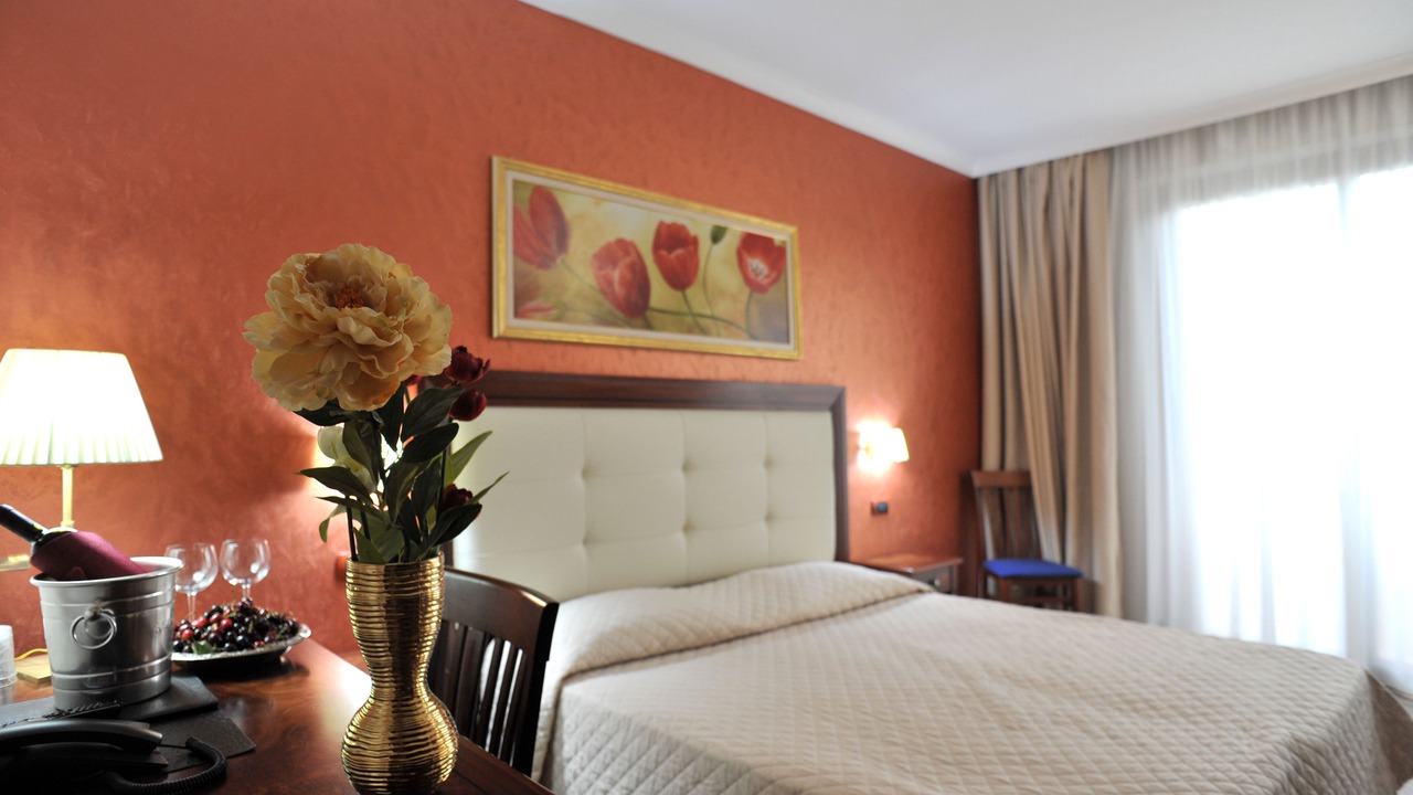 Photo of Bedroom in Noto Historic Centre