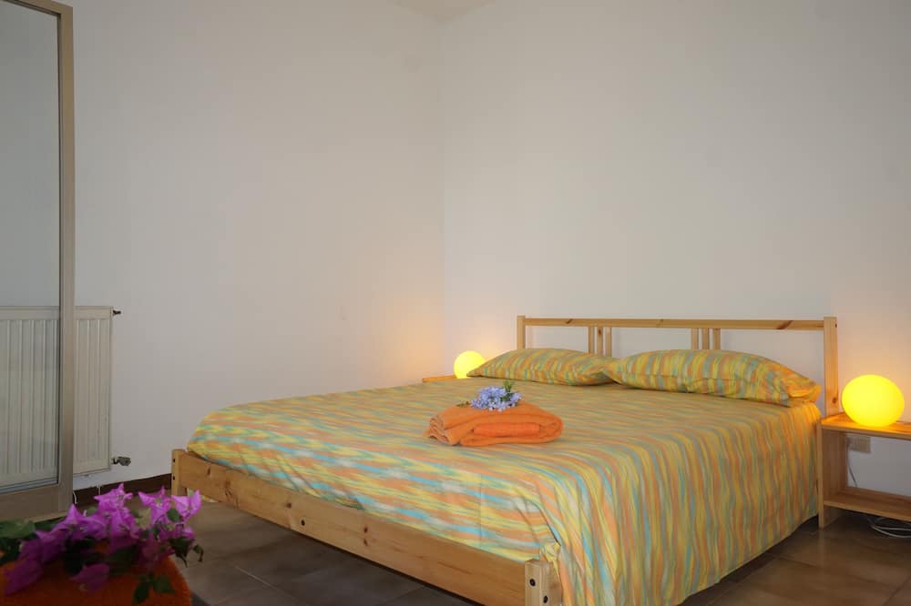 Photo of Bedroom in Torre Colonna-sperone