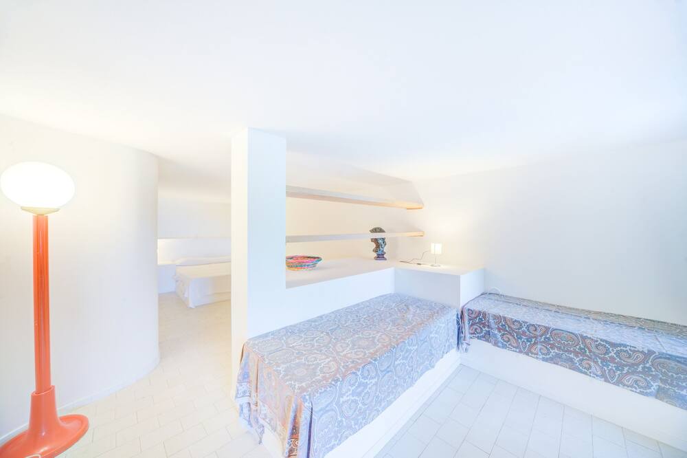 Photo of Bedroom in Costa Saracena-Castelluccio