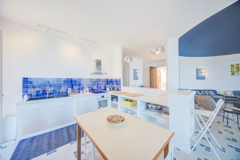 Photo of Kitchen in Costa Saracena-Castelluccio