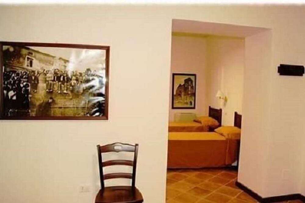 Photo of Bedroom in Altomonte