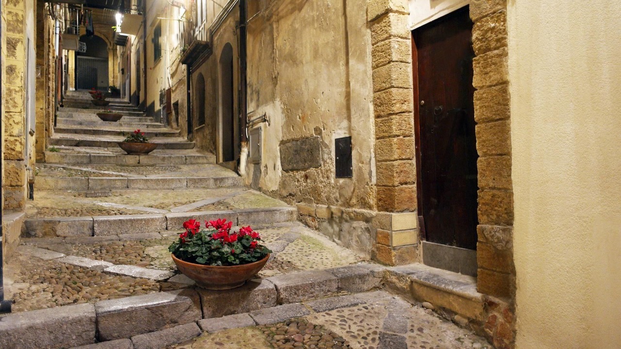 Photo of Others in Old Town