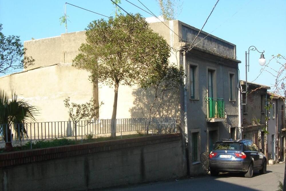 Photo of Outdoor in Motta San Giovanni