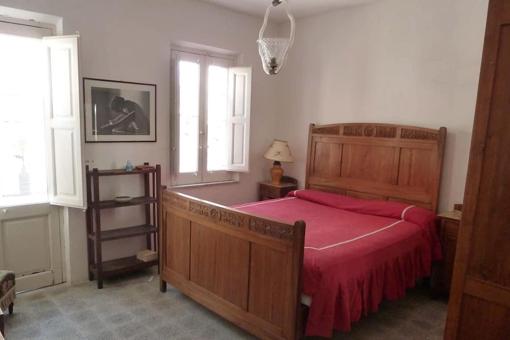 Photo of Bedroom in Motta San Giovanni
