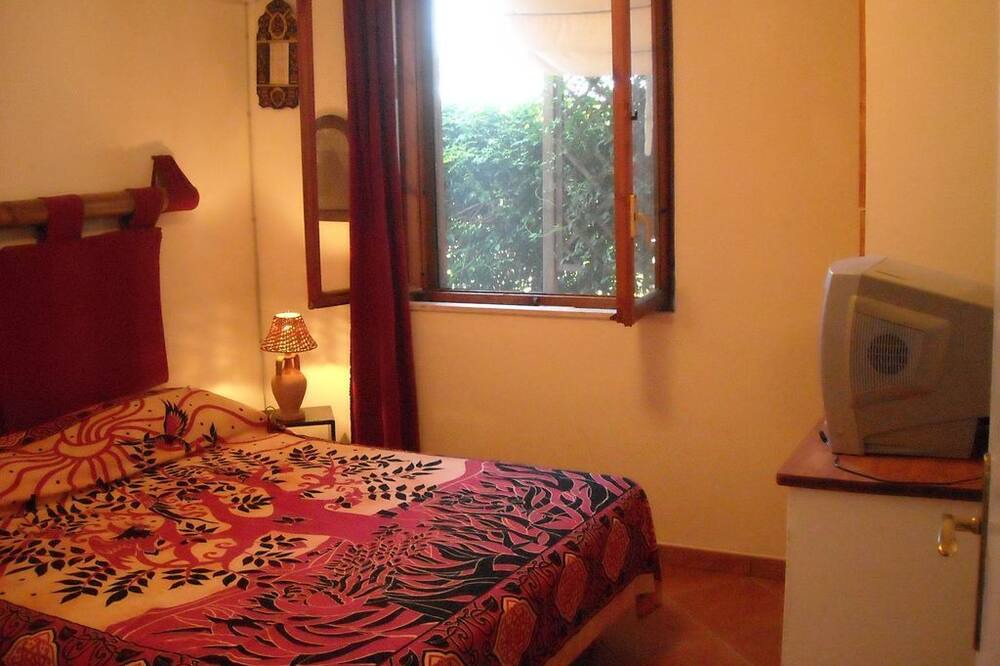 Photo of Bedroom in Scalea