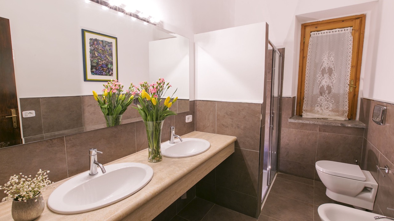 Photo of Bathroom in Strongoli