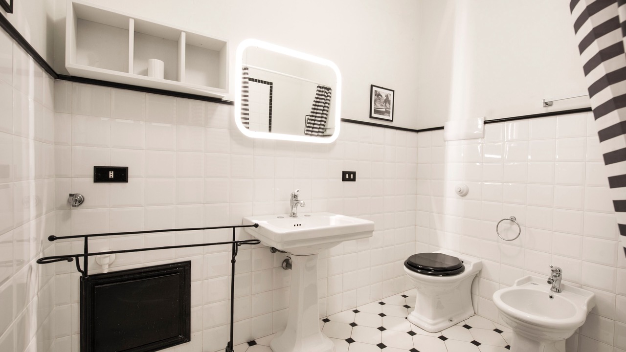 Photo of Bathroom in Kalsa