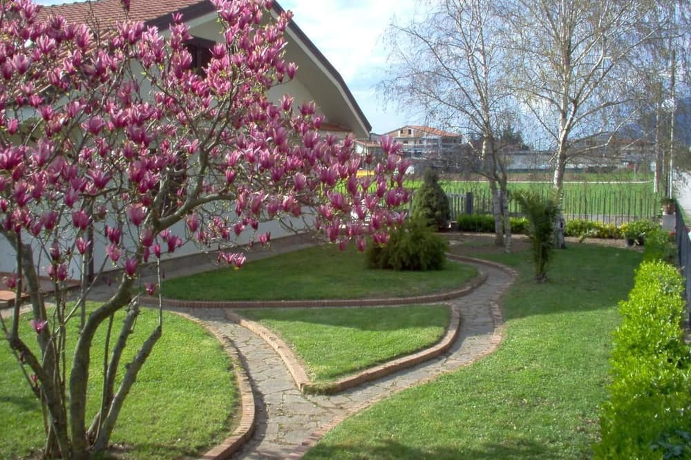 Photo of Outdoor in Padula