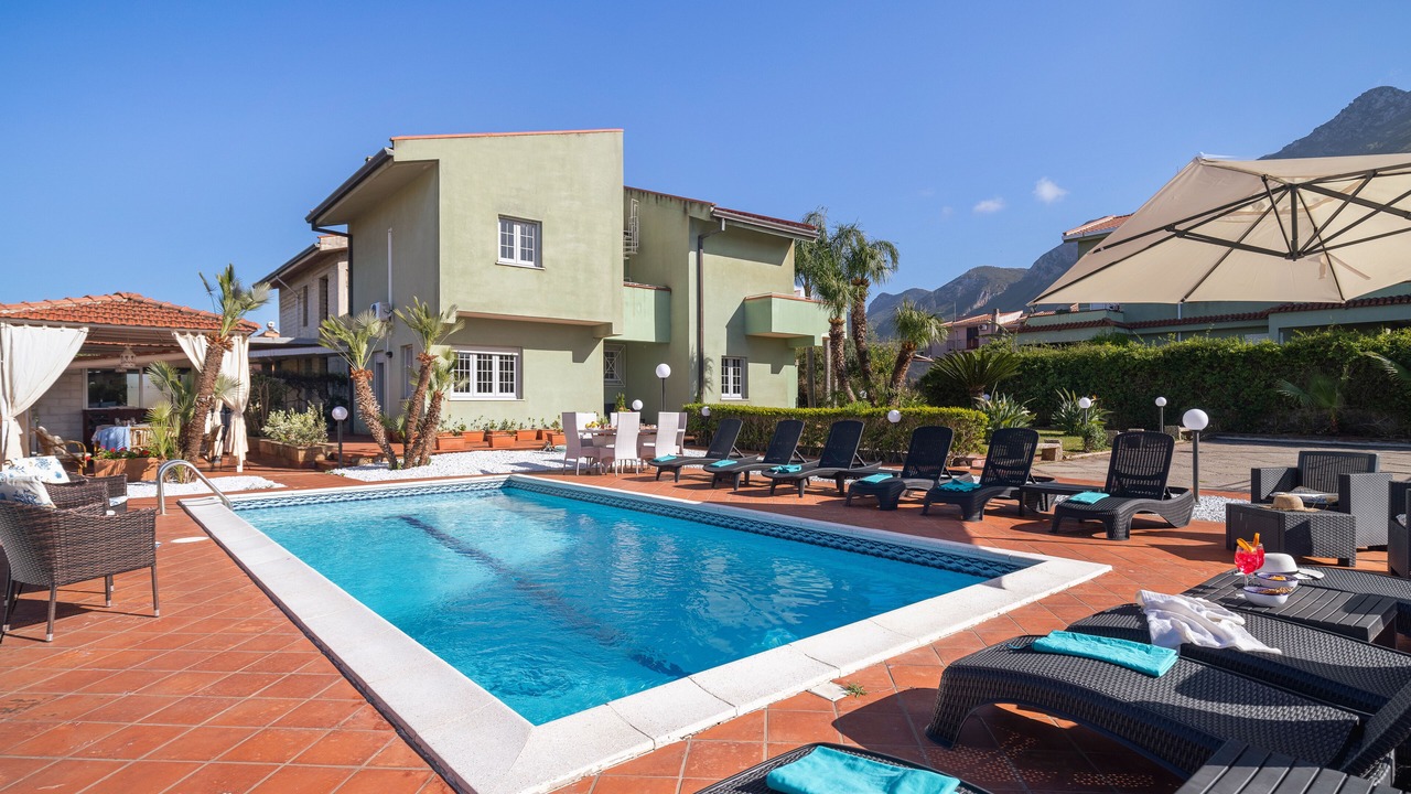 Photo of Outdoor in Mandra Capreria