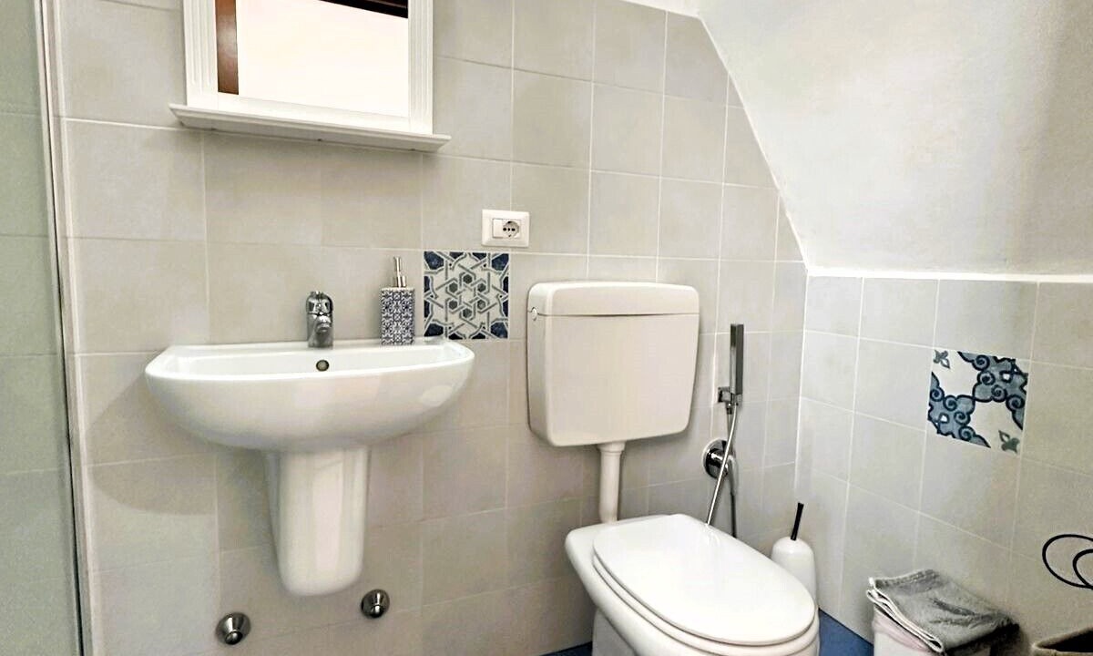 Photo of Bathroom in Lipari Historic Centre