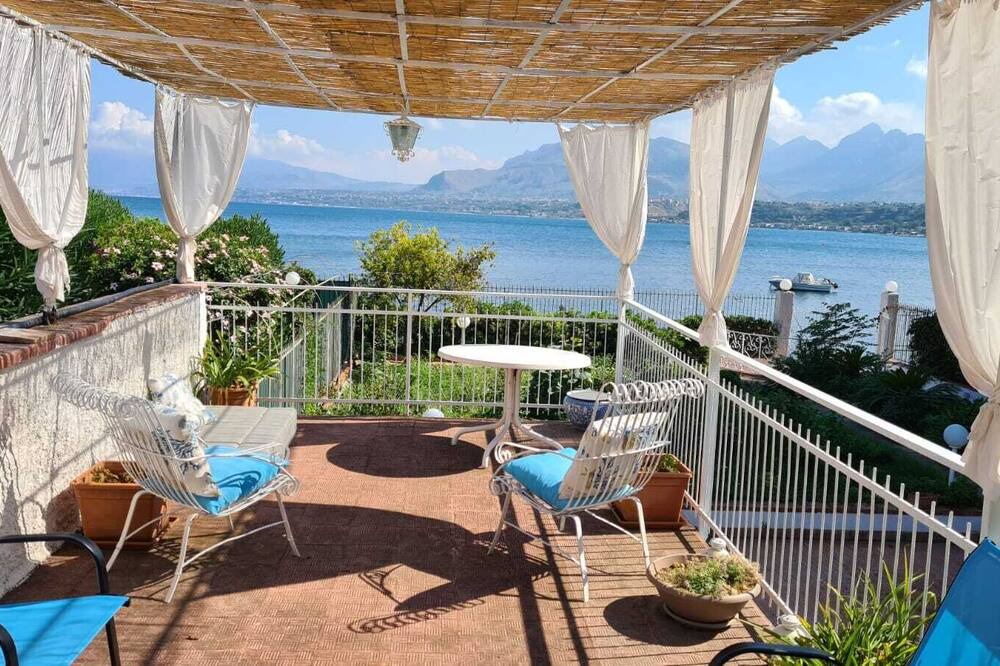 Photo of Patio Balcony in Santa Flavia