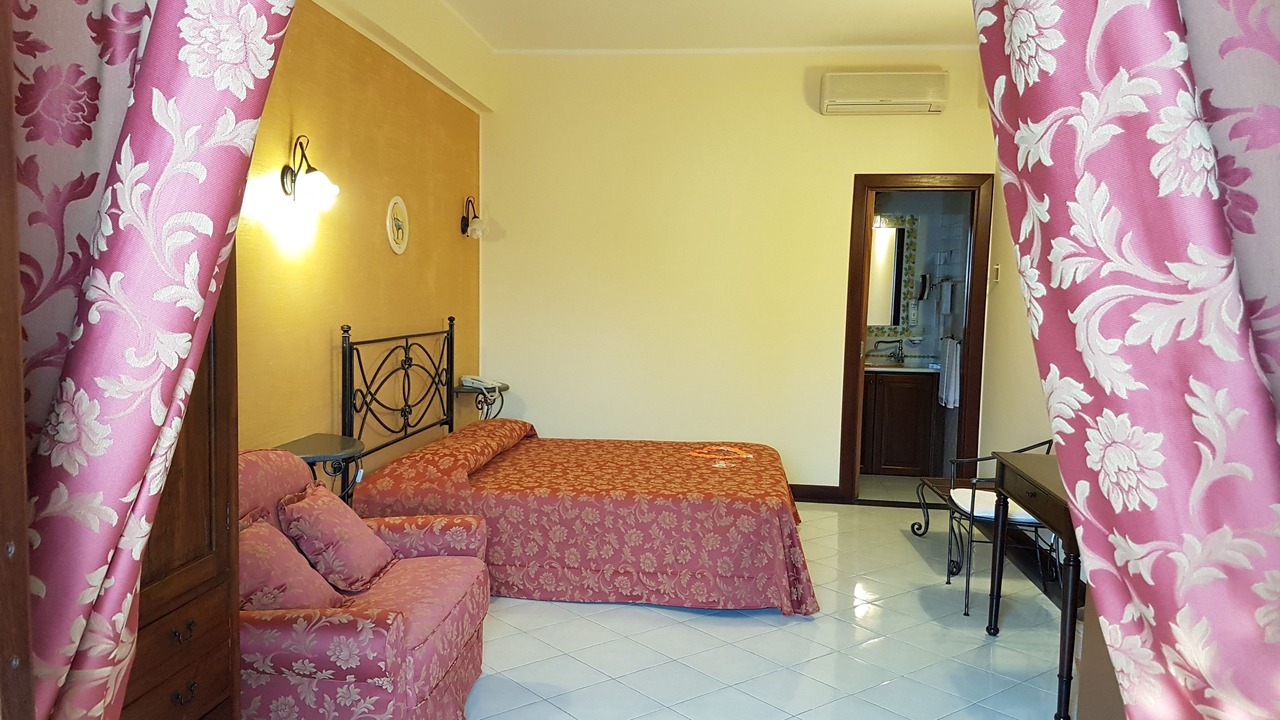 Photo of Bedroom in Lipari