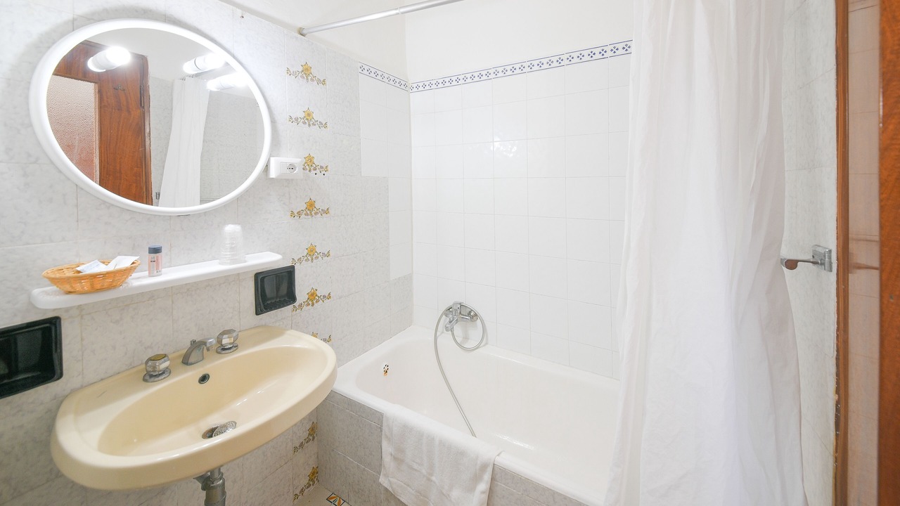 Photo of Bathroom in Panza