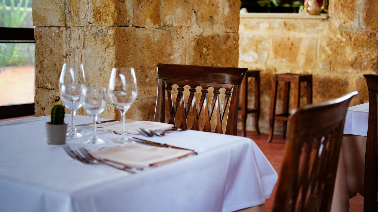 Photo of Others in Noto