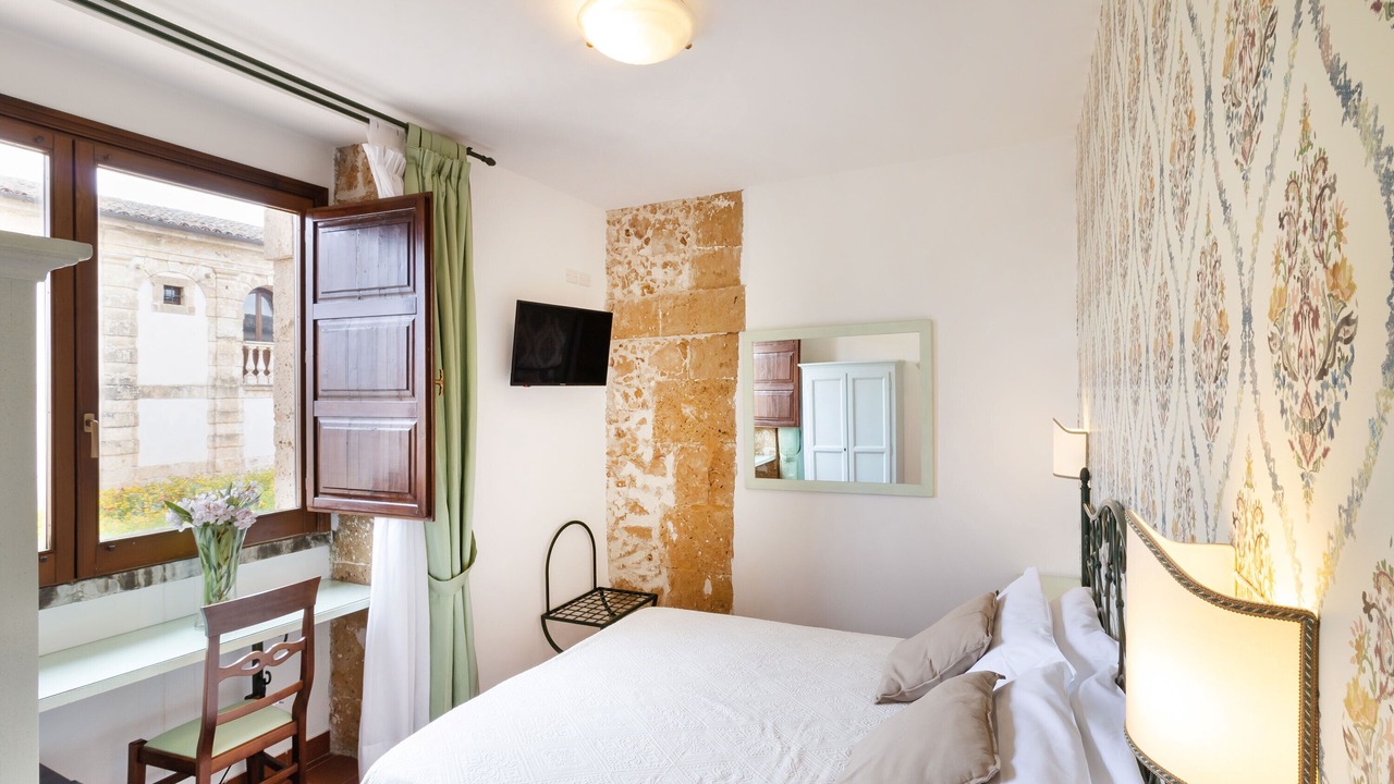 Photo of Bedroom in Noto
