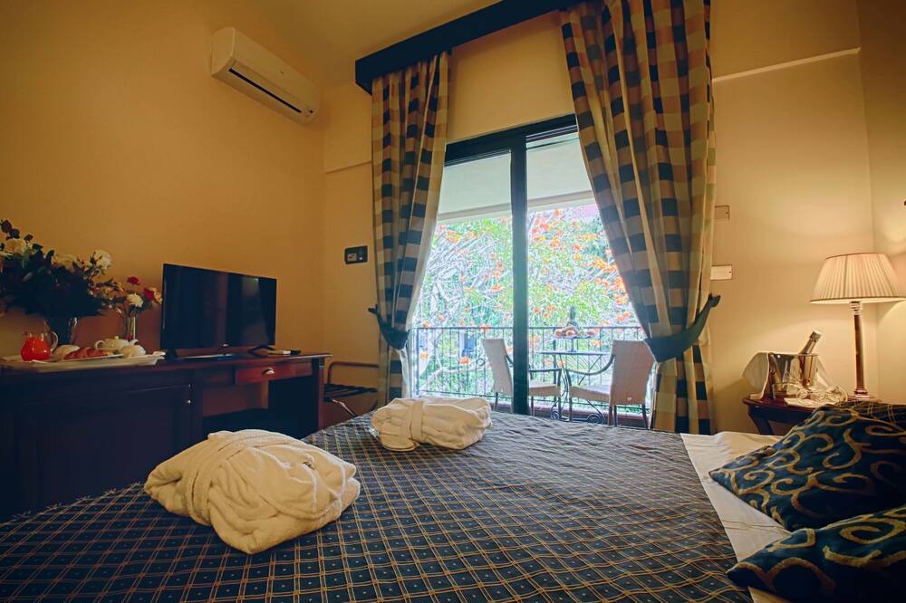 Photo of Bedroom in Sant'Alessio Siculo