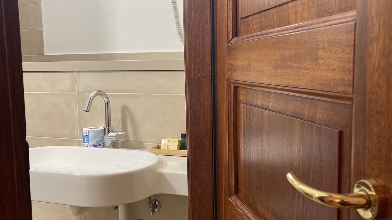 Photo of Bathroom in Lipari Historic Centre