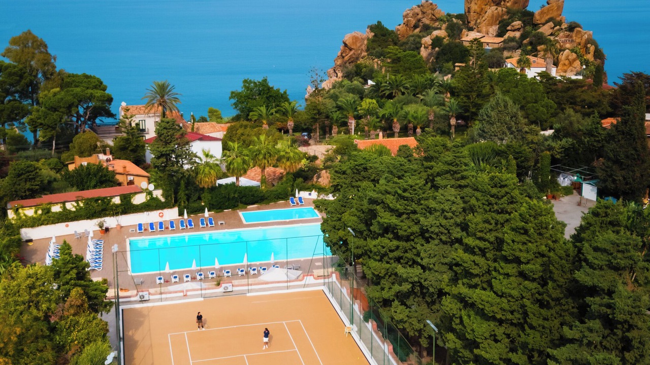 Photo of Others in Cefalu