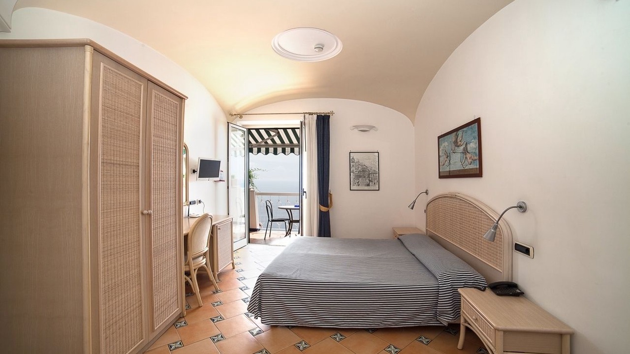 Photo of Bedroom in Pogerola