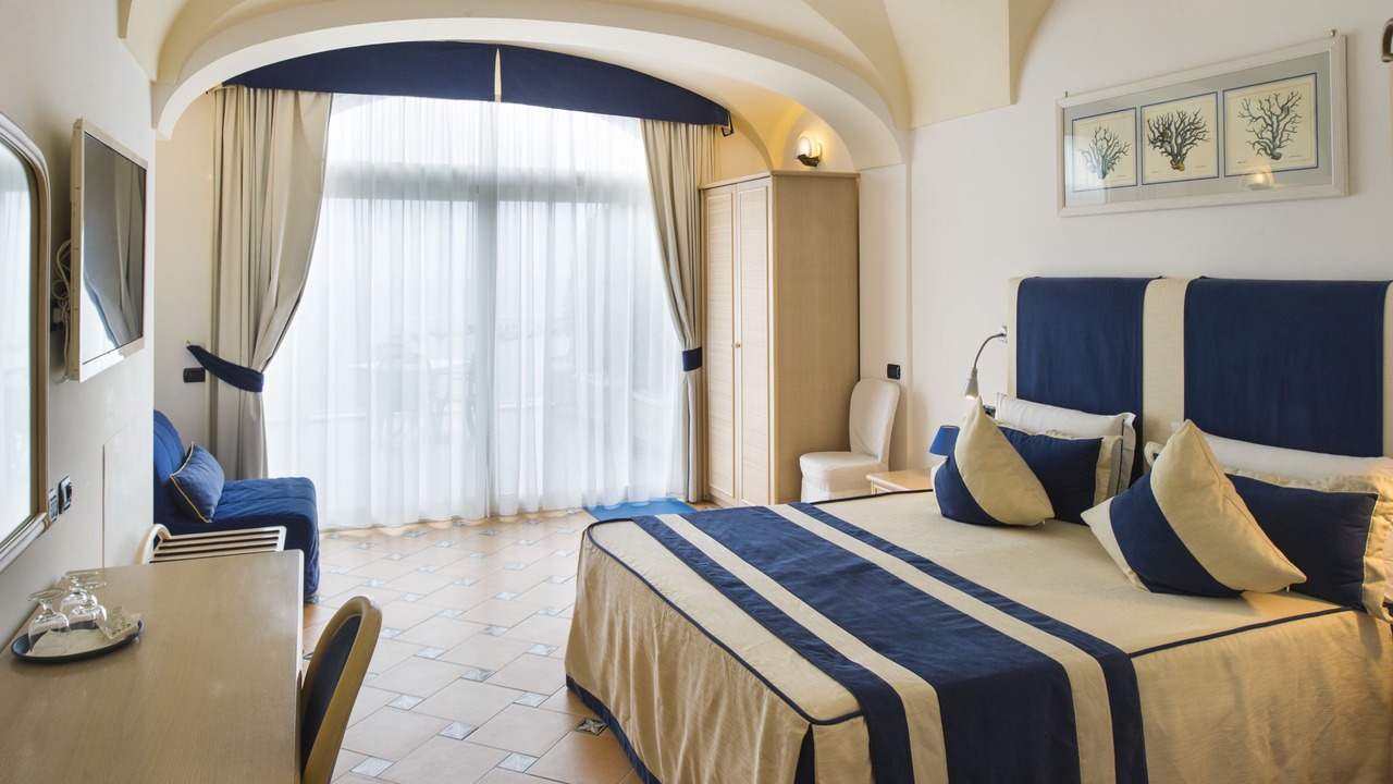 Photo of Bedroom in Pogerola