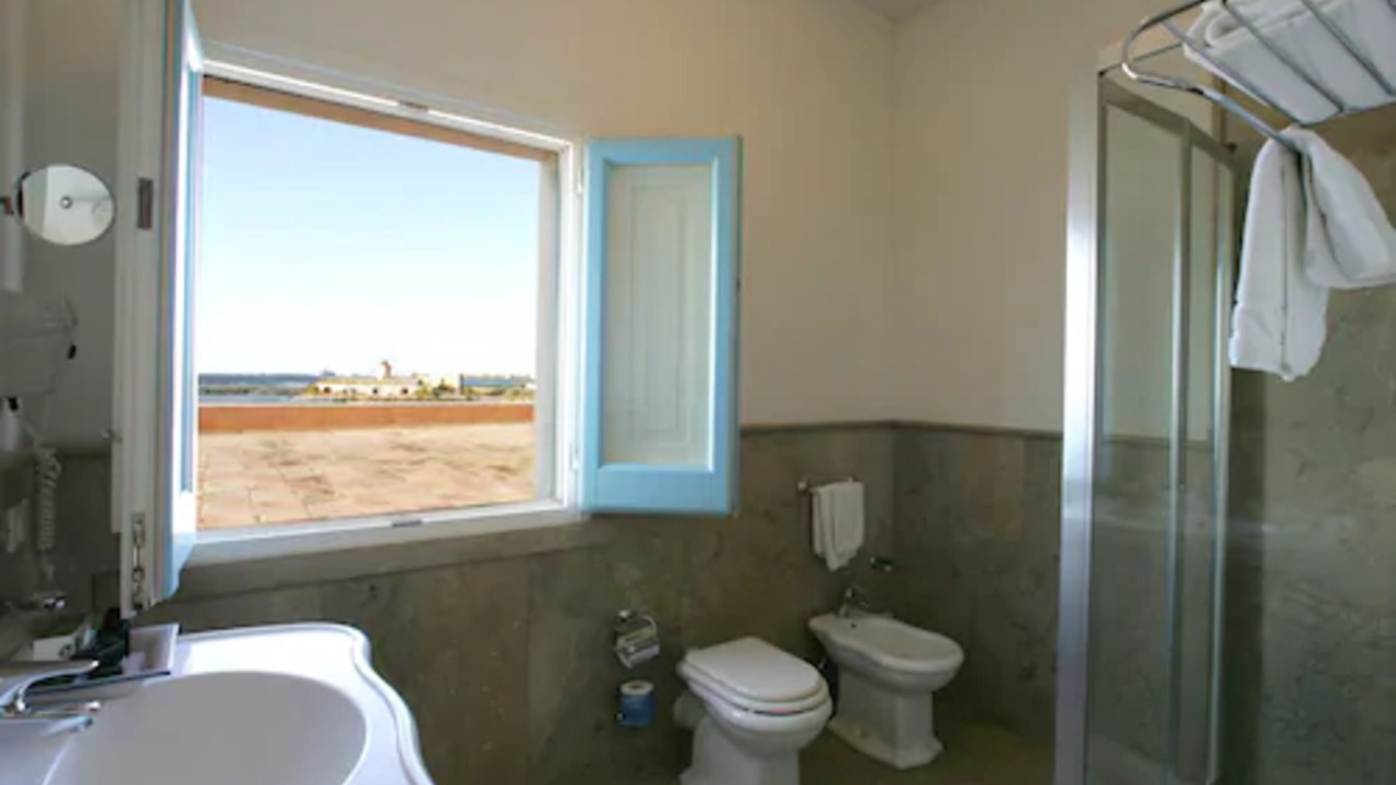 Photo of Bathroom in Nubia