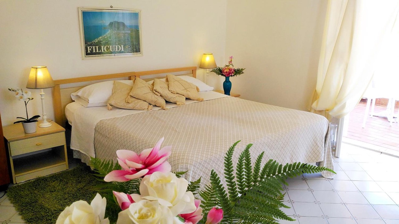 Photo of Bedroom in Lipari Historic Centre