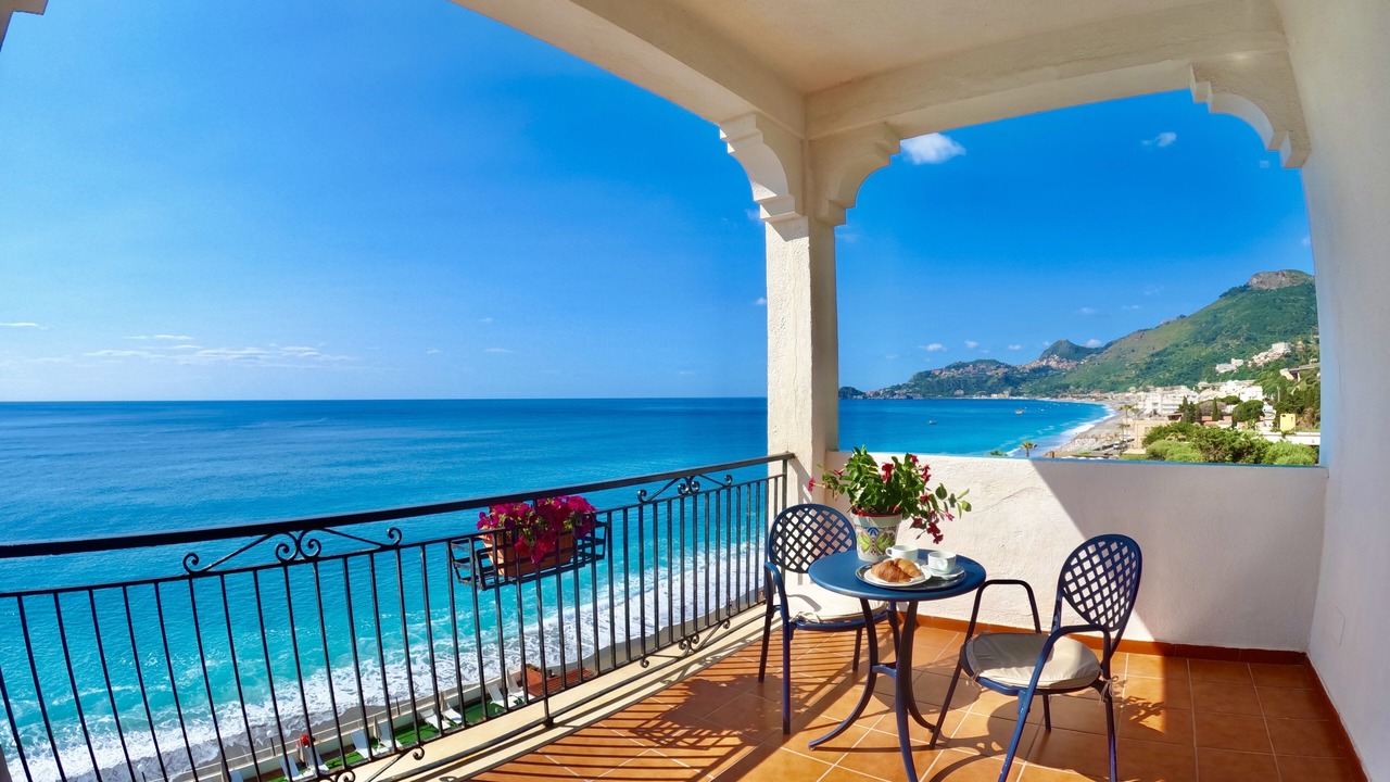 Photo of Patio Balcony in Letojanni