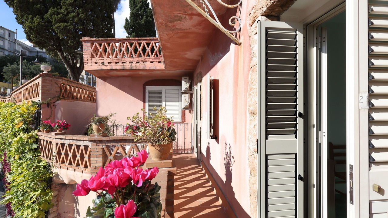Photo of Patio Balcony in Mazzaro