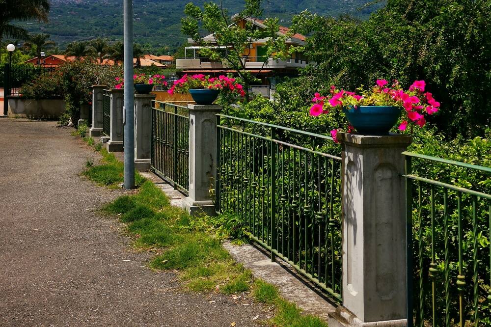 Photo of Outdoor in Mascali