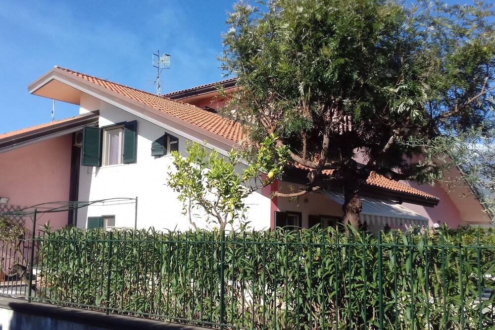Photo of Outdoor in Mascali