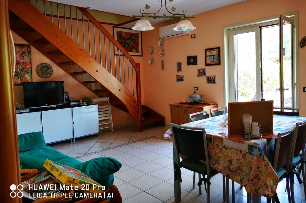 Photo of Livingroom in Mascali