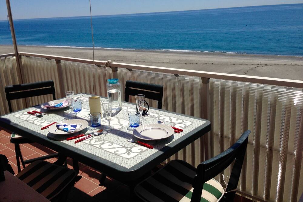 Photo of Patio Balcony in Bova Marina
